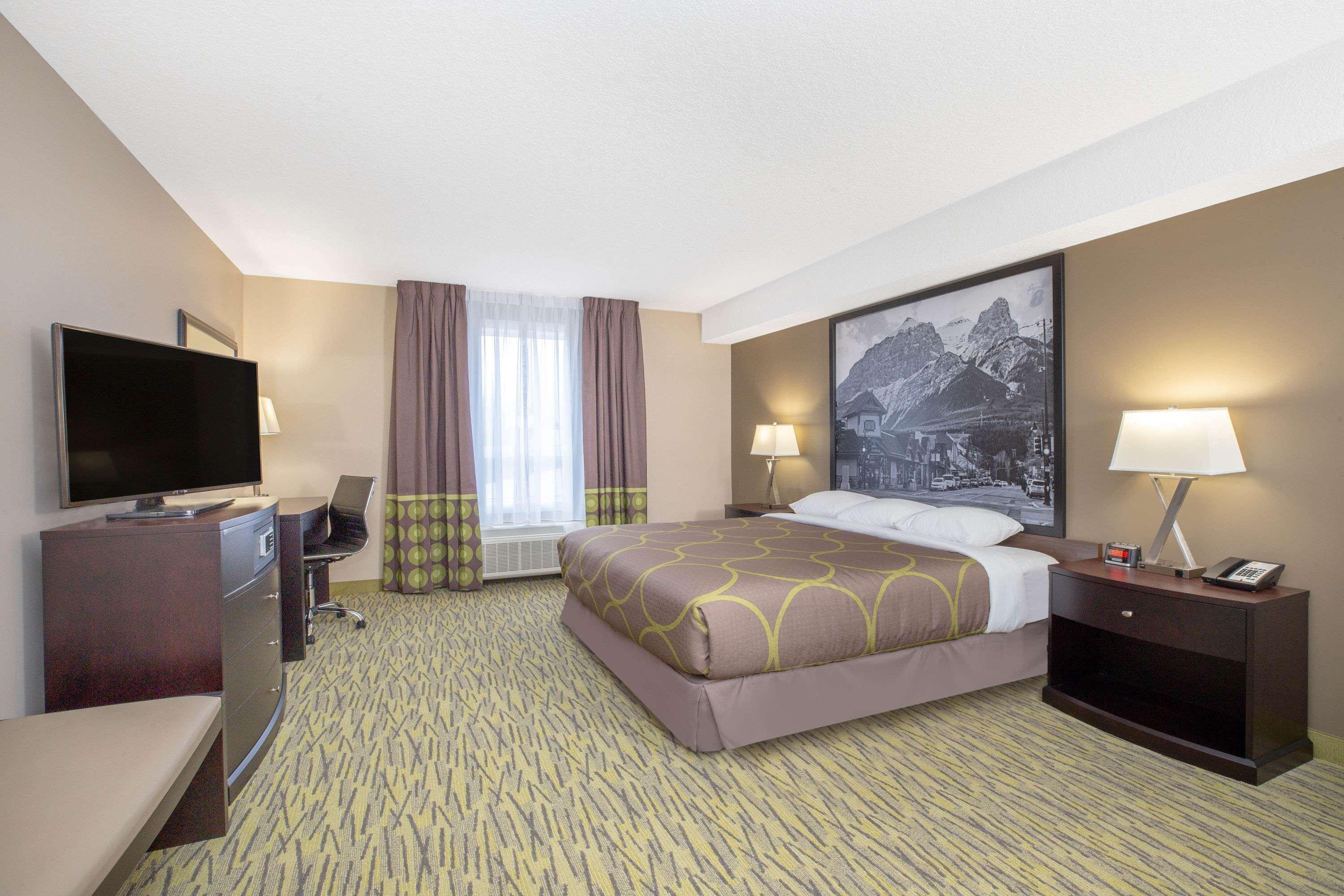 Super 8 By Wyndham Canmore Exterior foto